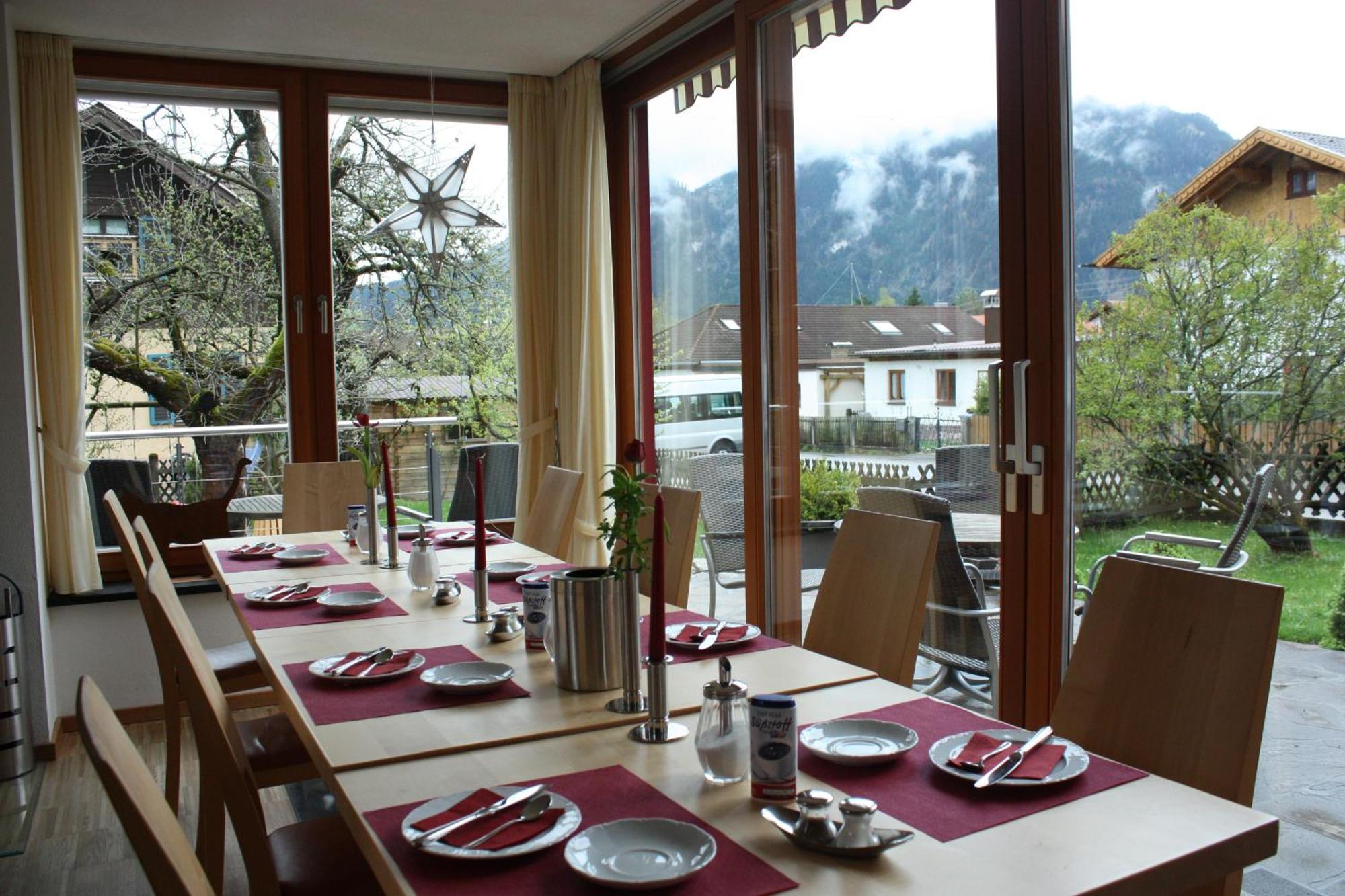 Hotel Garni Otto Huber Oberammergau Exterior foto
