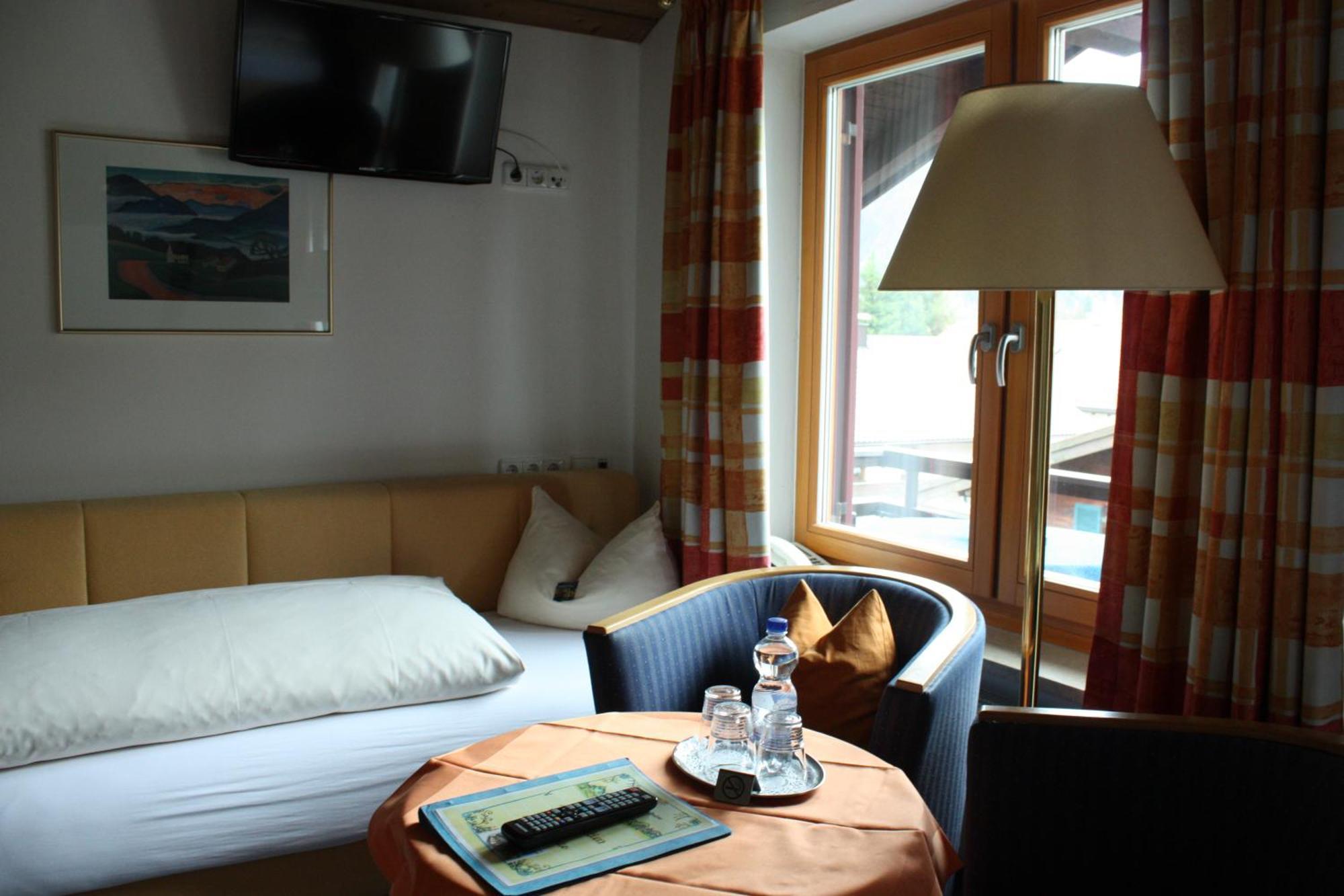 Hotel Garni Otto Huber Oberammergau Habitación foto